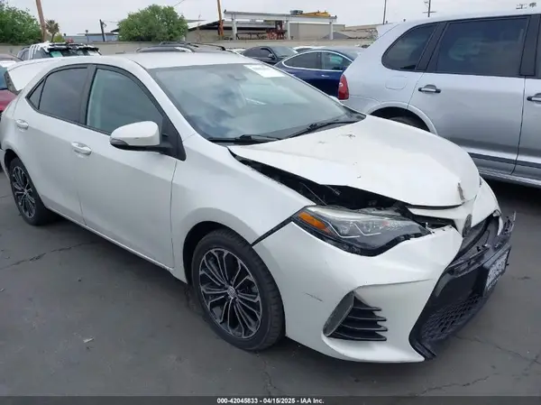 5YFBURHE5HP707890 2017 TOYOTA COROLLA - Image 1