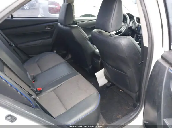 5YFBURHE5HP707890 2017 TOYOTA COROLLA - Image 8