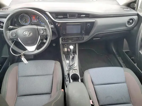 5YFBURHE5HP708585 2017 TOYOTA COROLLA - Image 8