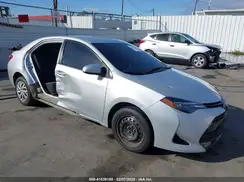 5YFBURHE5HP708862 2017 TOYOTA COROLLA