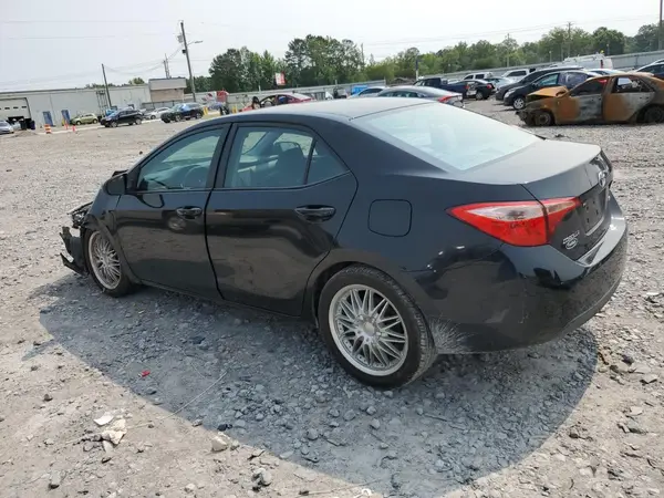 5YFBURHE5HP709560 2017 TOYOTA COROLLA - Image 2
