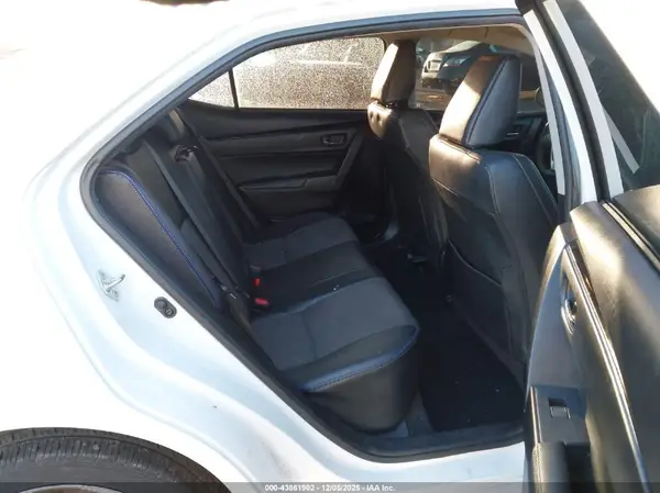 5YFBURHE5HP710854 2017 TOYOTA COROLLA - Image 8