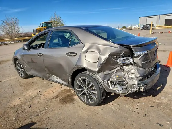 5YFBURHE5HP711230 2017 TOYOTA COROLLA - Image 2