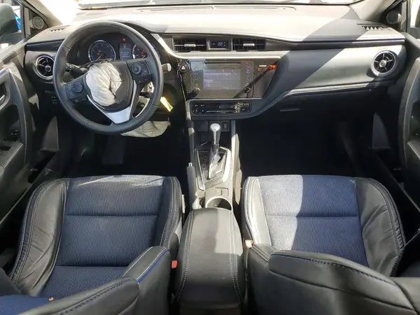 5YFBURHE5HP712586 2017 TOYOTA COROLLA - Image 8