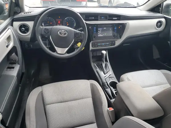 5YFBURHE5HP712829 2017 TOYOTA COROLLA - Image 8