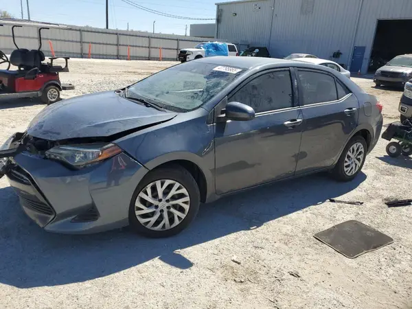 5YFBURHE5HP713432 2017 TOYOTA COROLLA - Image 1