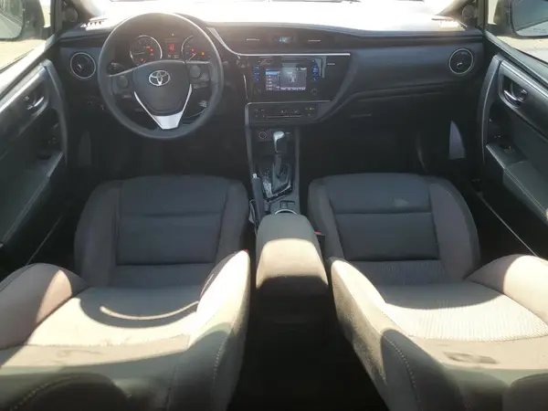 5YFBURHE5HP714922 2017 TOYOTA COROLLA - Image 8