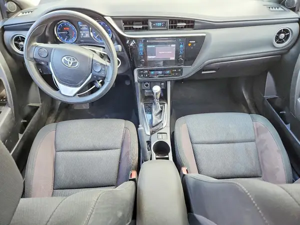 5YFBURHE5HP715293 2017 TOYOTA COROLLA - Image 8