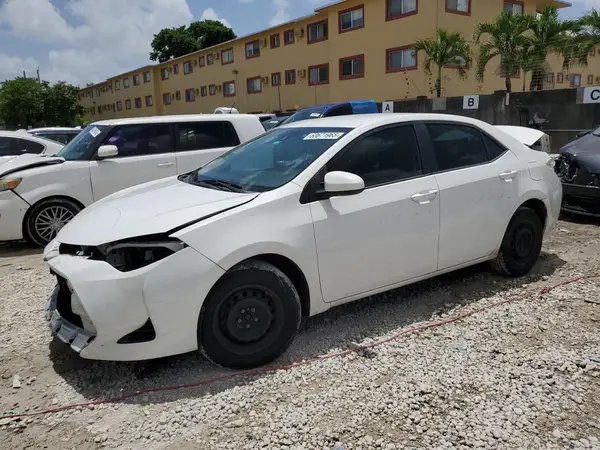 5YFBURHE5HP715617 2017 TOYOTA COROLLA - Image 1