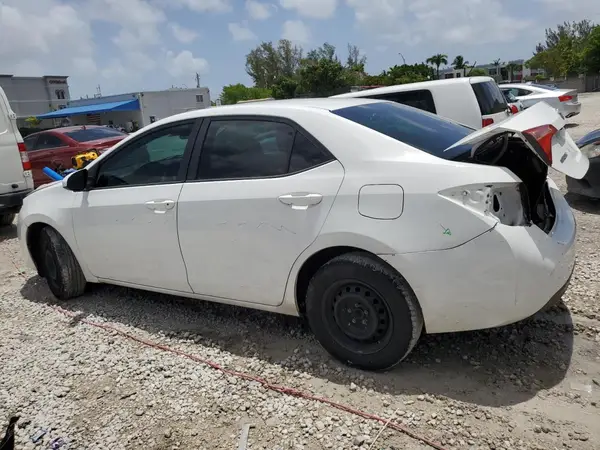 5YFBURHE5HP715617 2017 TOYOTA COROLLA - Image 2