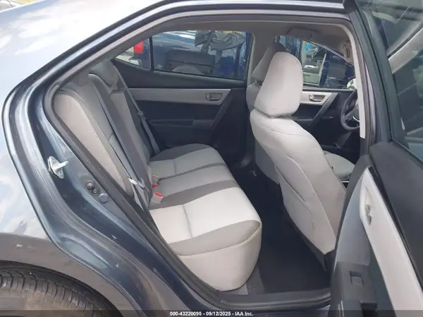 5YFBURHE5HP721546 2017 TOYOTA COROLLA - Image 8