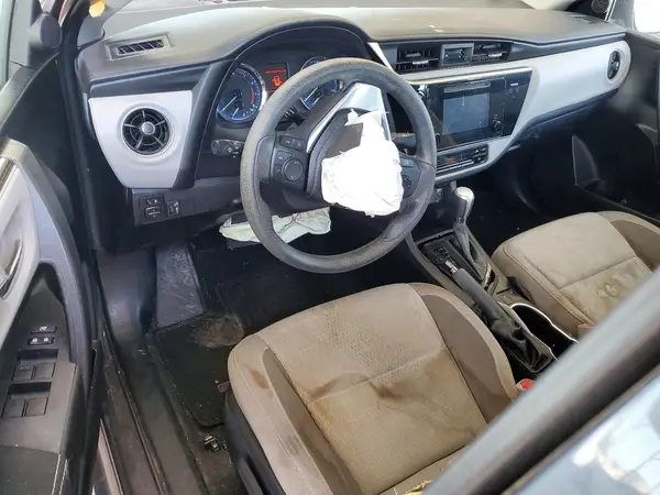 5YFBURHE5HP723619 2017 TOYOTA COROLLA - Image 8