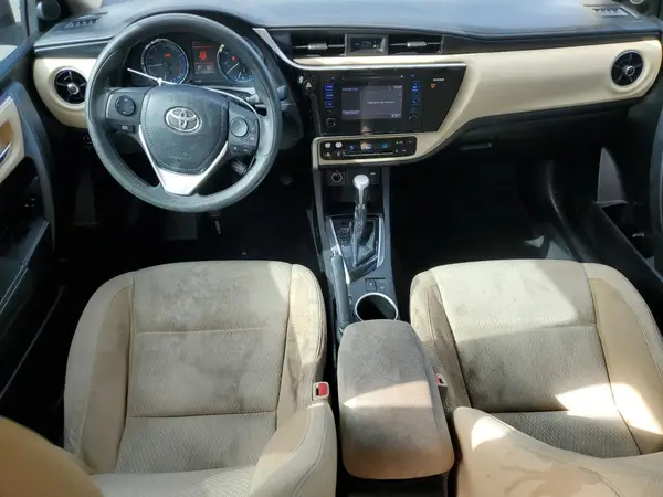 5YFBURHE5HP727542 2017 TOYOTA COROLLA - Image 8