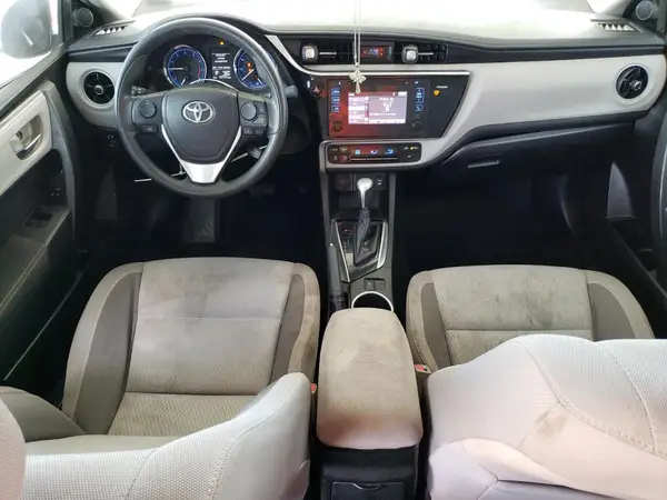 5YFBURHE5HP729467 2017 TOYOTA COROLLA - Image 8