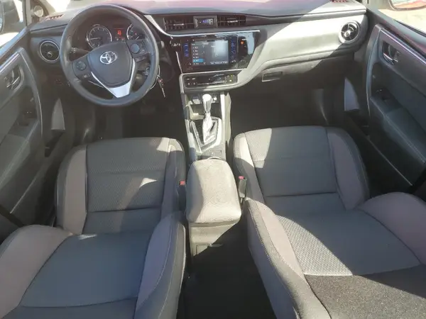 5YFBURHE5HP731588 2017 TOYOTA COROLLA - Image 8