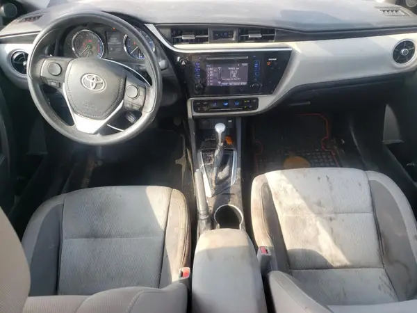 5YFBURHE5HP735091 2017 TOYOTA COROLLA - Image 8