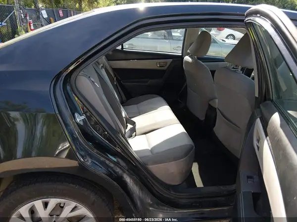 5YFBURHE5HP735124 2017 TOYOTA COROLLA - Image 8