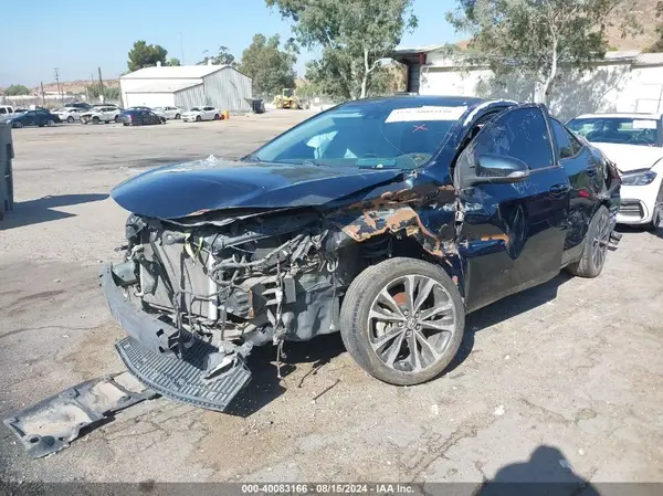 5YFBURHE5HP737231 2017 TOYOTA COROLLA - Image 2