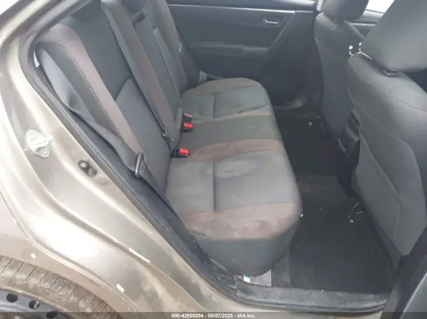 5YFBURHE5JP740636 2018 TOYOTA COROLLA - Image 8