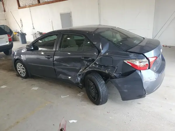 5YFBURHE5JP742872 2018 TOYOTA COROLLA - Image 2