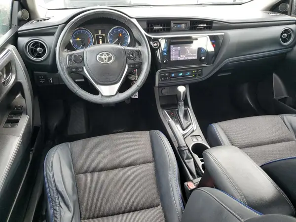 5YFBURHE5JP743049 2018 TOYOTA COROLLA - Image 8