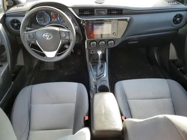 5YFBURHE5JP743553 2018 TOYOTA COROLLA - Image 8