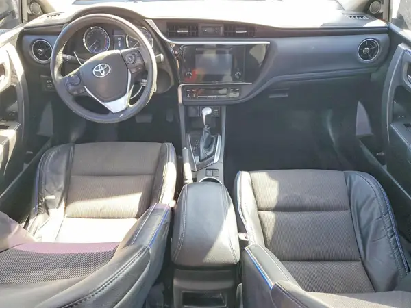 5YFBURHE5JP745173 2018 TOYOTA COROLLA - Image 8