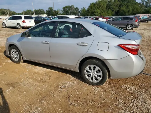 5YFBURHE5JP758862 2018 TOYOTA COROLLA - Image 2