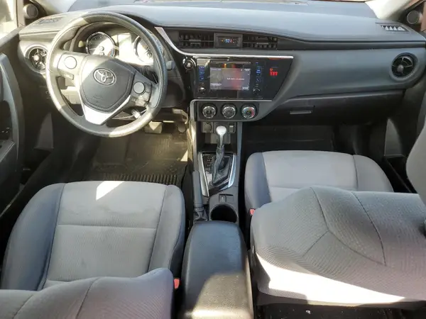 5YFBURHE5JP758862 2018 TOYOTA COROLLA - Image 8