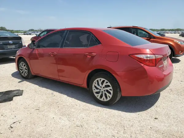 5YFBURHE5JP761602 2018 TOYOTA COROLLA - Image 2