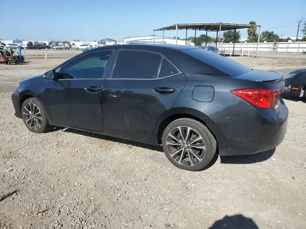 5YFBURHE5JP763530 2018 TOYOTA COROLLA - Image 2