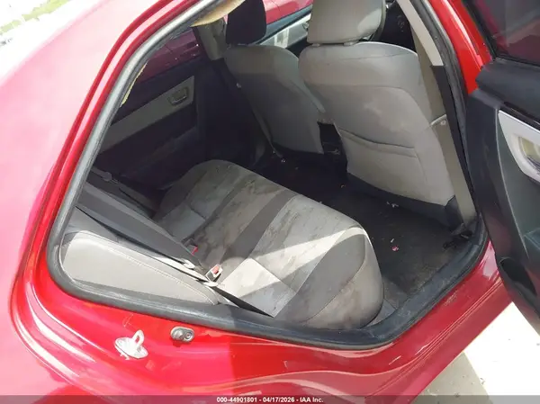 5YFBURHE5JP767545 2018 TOYOTA COROLLA - Image 8
