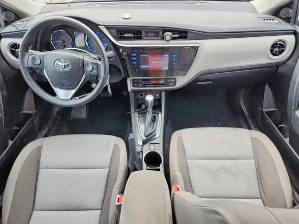 5YFBURHE5JP767660 2018 TOYOTA COROLLA - Image 8