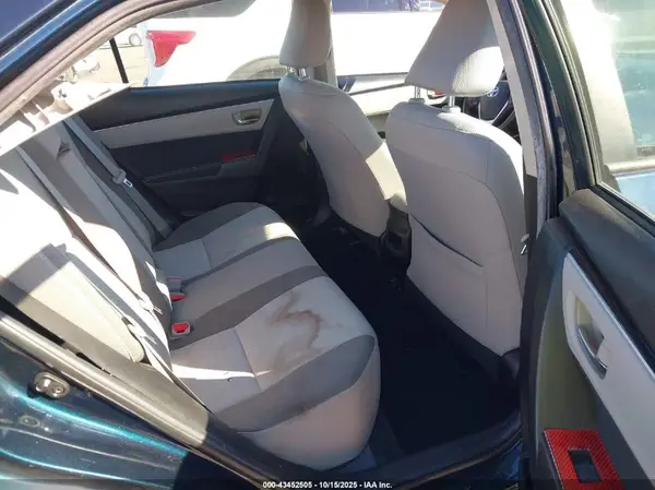5YFBURHE5JP769795 2018 TOYOTA COROLLA - Image 8