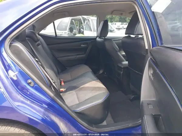 5YFBURHE5JP770106 2018 TOYOTA COROLLA - Image 8