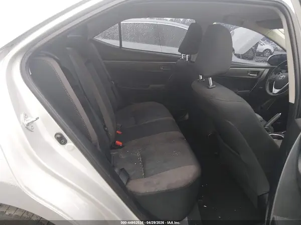 5YFBURHE5JP770526 2018 TOYOTA COROLLA - Image 8