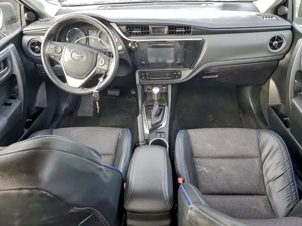 5YFBURHE5JP772552 2018 TOYOTA COROLLA - Image 8