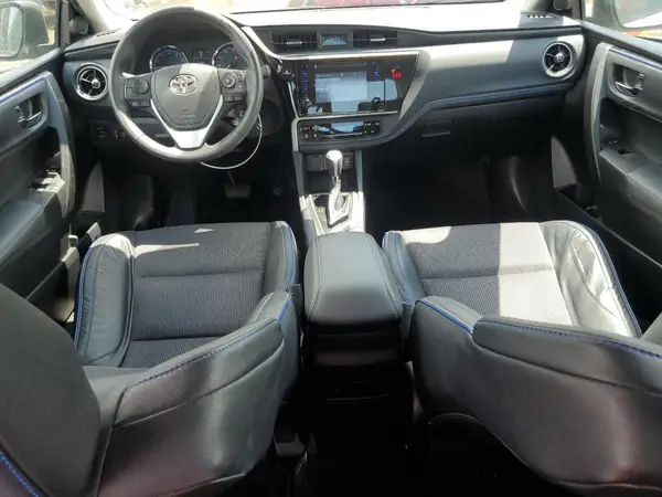 5YFBURHE5JP777153 2018 TOYOTA COROLLA - Image 8