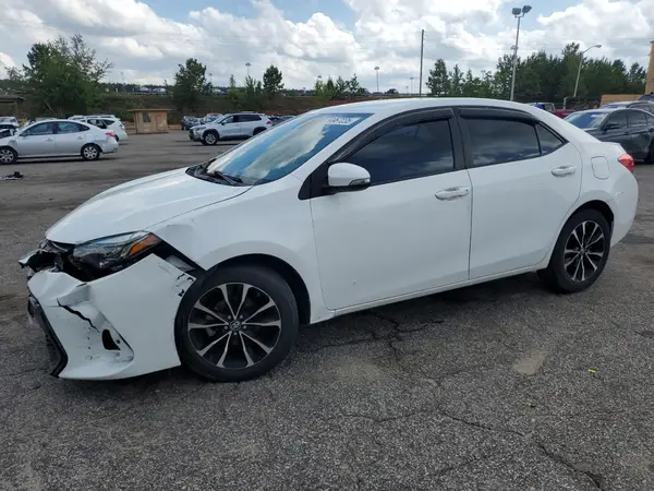 5YFBURHE5JP779923 2018 TOYOTA COROLLA - Image 1