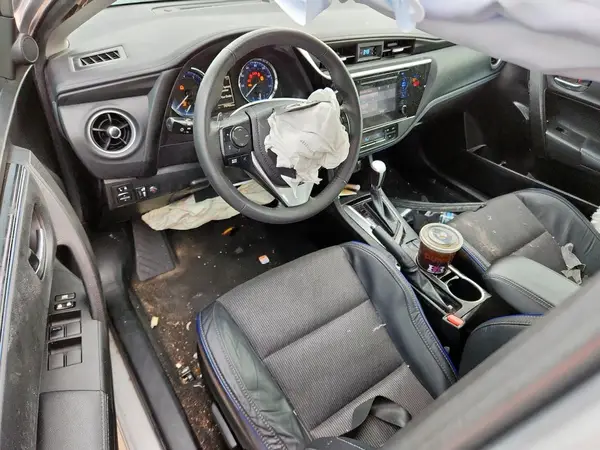 5YFBURHE5JP784510 2018 TOYOTA COROLLA - Image 8