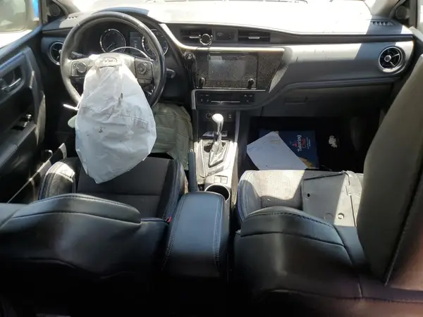 5YFBURHE5JP787004 2018 TOYOTA COROLLA - Image 8