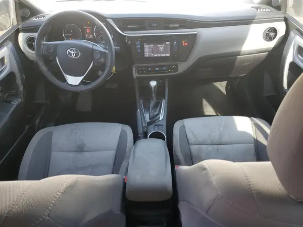 5YFBURHE5JP787813 2018 TOYOTA COROLLA - Image 8