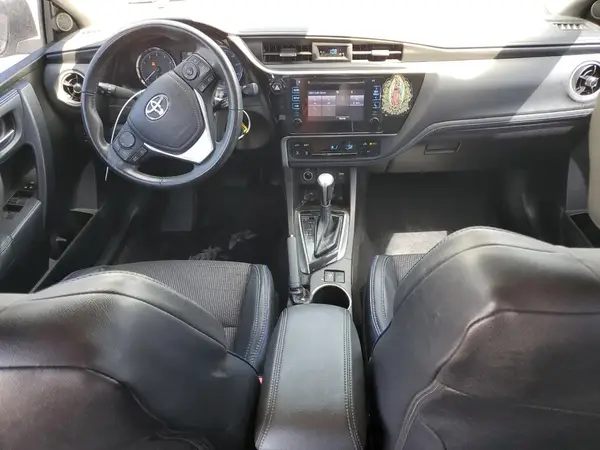 5YFBURHE5JP789142 2018 TOYOTA COROLLA - Image 8