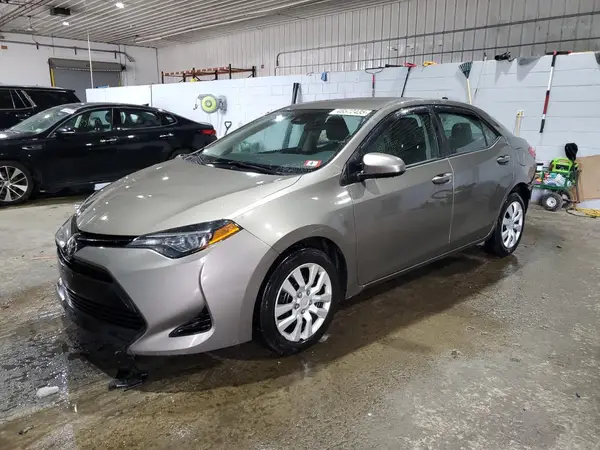 5YFBURHE5JP790064 2018 TOYOTA COROLLA - Image 1