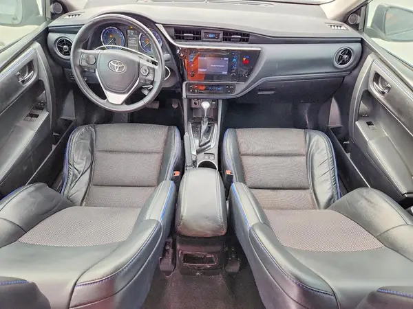 5YFBURHE5JP791196 2018 TOYOTA COROLLA - Image 8