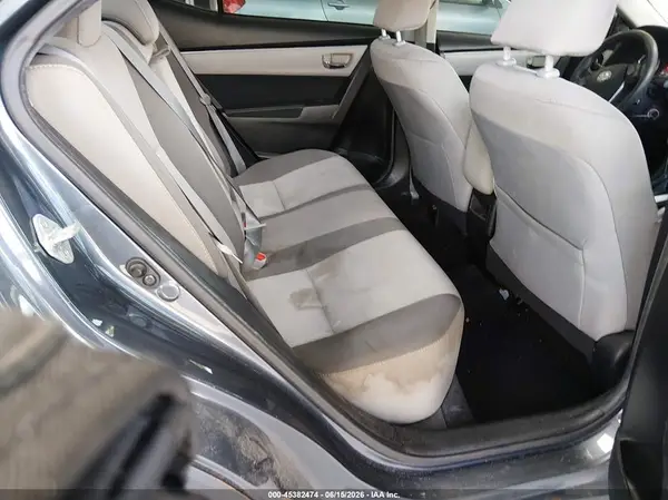 5YFBURHE5JP792252 2018 TOYOTA COROLLA - Image 8