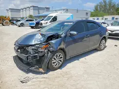5YFBURHE5JP794843 2018 TOYOTA COROLLA