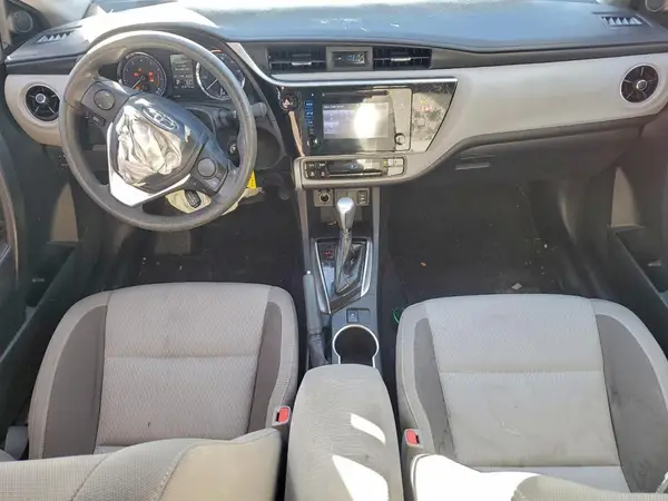 5YFBURHE5JP799427 2018 TOYOTA COROLLA - Image 8
