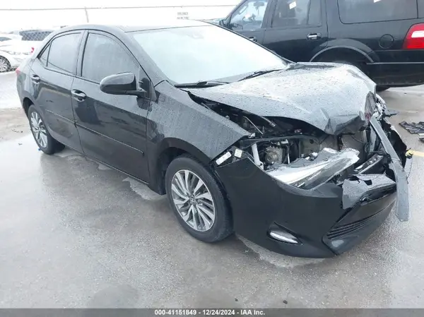 5YFBURHE5JP800964 2018 TOYOTA COROLLA - Image 1