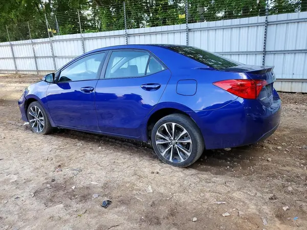 5YFBURHE5JP802097 2018 TOYOTA COROLLA - Image 2